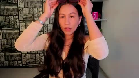 Emilia Gomez online show from June 2026 11:10:01 PM