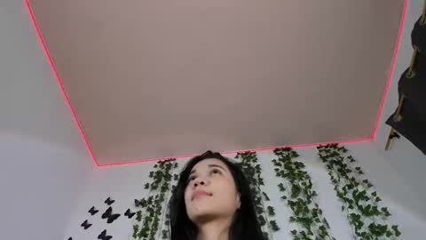 Snapshot of emiily_parkerr chatting on February 2026 06:26:01 AM Emily online show from February 2026 06:26:01 AM