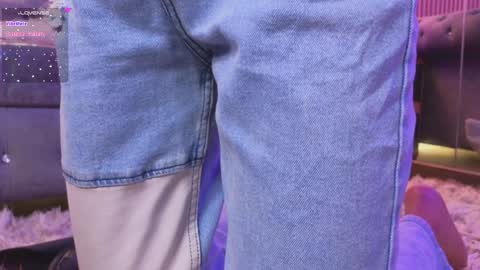 Emily online show from December 2024 07:21:02 PM