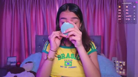 Emily online show from November 2025 02:42:02 PM