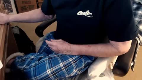 Snapshot of emil_karpo chatting on January 2025 08:56:02 PM Terrance1st online show from January 2025 08:56:02 PM