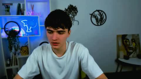 Snapshot of emil_lucky chatting on February 2026 12:36:01 PM emil_lucky online show from February 2026 12:36:01 PM