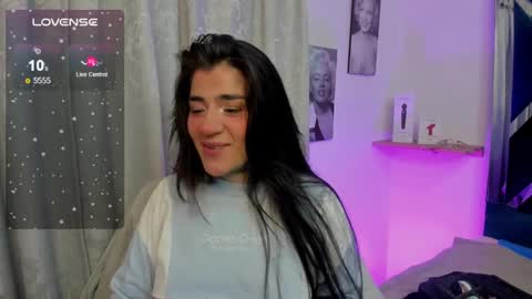 emilayton_ online show from January 2025 03:48:02 AM