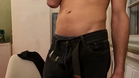 emile013 online show from January 2026 07:26:01 PM