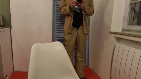 emile013 online show from January 2026 08:58:01 PM