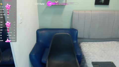 Emilee online show from January 2025 01:41:01 PM