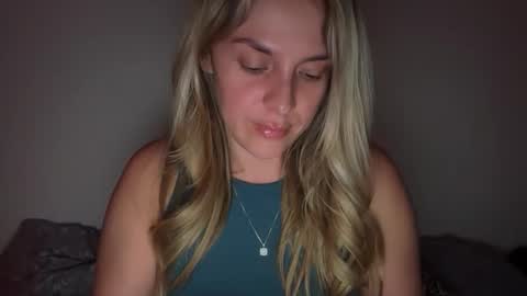 emilelovesyou online show from April 2026 05:54:02 AM