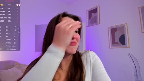 Snapshot of emilia_dream chatting on February 2025 02:37:01 PM emilia_dream online show from February 2025 02:37:01 PM