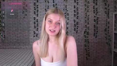 Amili online show from September 2025 10:51:01 AM