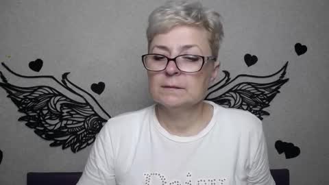 EmiliaGree online show from November 2025 06:14:01 PM