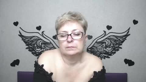 EmiliaGree online show from April 2026 06:25:01 PM