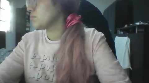 emiliahoney online show from January 2026 01:02:02 PM