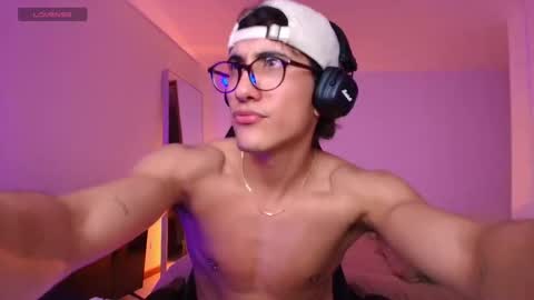 emilio_rivs online show from January 2026 12:04:02 AM