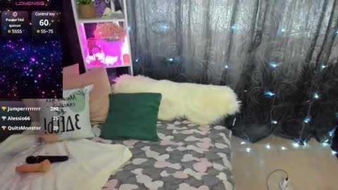 Emiliya online show from February 2025 05:19:02 AM