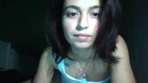 Emilly and Daniel online show from January 2025 09:01:02 PM