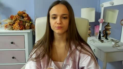 Snapshot of emilly_lust99 chatting on April 2026 06:25:02 AM Emilly online show from April 2026 06:25:02 AM