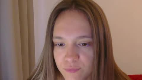 Snapshot of emilly_lust99 chatting on July 2026 06:33:02 AM Emilly online show from July 2026 06:33:02 AM