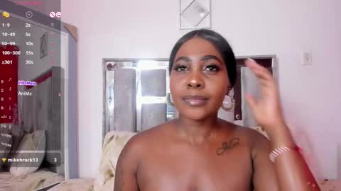 Emilly Roa online show from February 2026 10:37:01 PM