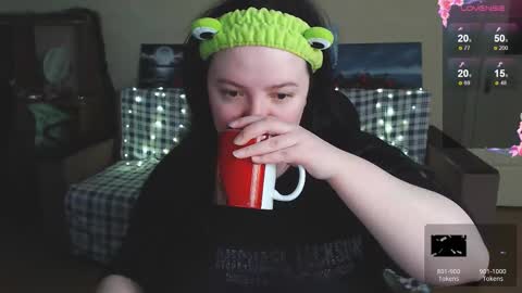 Emily online show from December 2025 08:38:02 PM