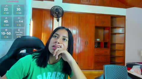 Emily and Soffy online show from May 2026 12:02:01 PM