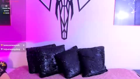 Snapshot of emily_as_ chatting on February 2026 01:57:02 AM emily_as_ online show from February 2026 01:57:02 AM