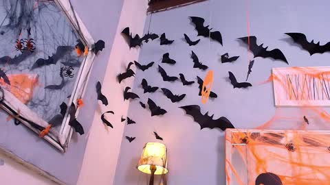 emily_castillo1_ online show from October 2025 04:36:01 AM