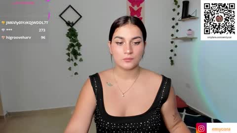 Snapshot of emily_coraline chatting on December 2024 08:11:01 PM Emily  online show from December 2024 08:11:01 PM