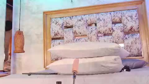 emily_dempsey online show from July 2026 07:18:01 PM