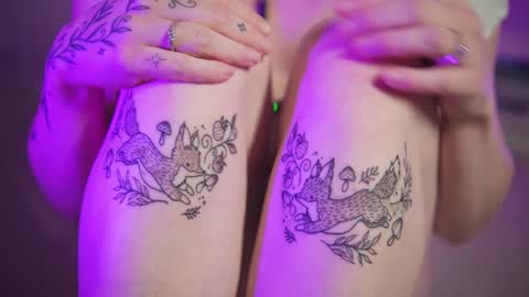 Em -  online show from January 2025 10:31:01 PM