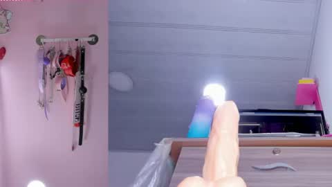 Snapshot of emily_foxxxi chatting on July 2026 10:57:02 PM emily_foxxxi online show from July 2026 10:57:02 PM