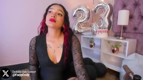 Snapshot of emily_foxyy chatting on February 2025 08:31:01 PM Emily online show from February 2025 08:31:01 PM