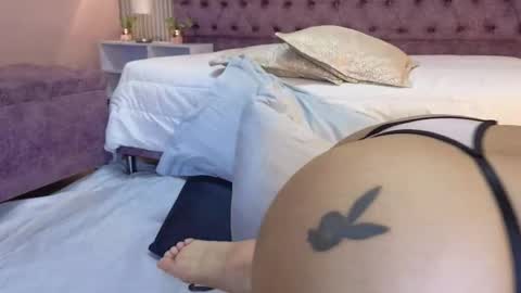 Snapshot of emily_foxyy chatting on November 2025 07:18:01 PM Emily online show from November 2025 07:18:01 PM