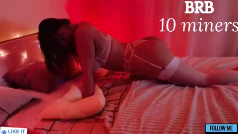 EMILY online show from November 2025 02:21:02 AM