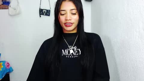 Snapshot of emily_hot_01 chatting on March 2026 12:23:02 PM emily online show from March 2026 12:23:02 PM