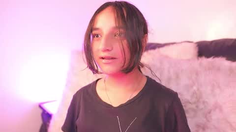 mily online show from February 2026 03:22:01 PM