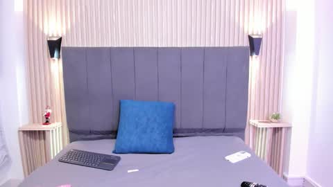 emily_jonhson online show from January 2026 08:47:01 PM