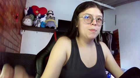 Julieta online show from February 2025 03:52:01 PM