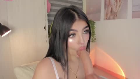 EmilyKenner  Independent model  online show from July 2026 12:09:01 PM