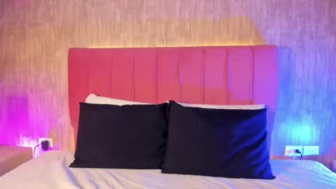 Emily  online show from March 2026 08:59:02 PM