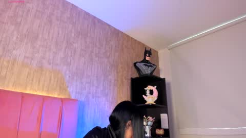 Emily  online show from April 2026 07:58:02 PM