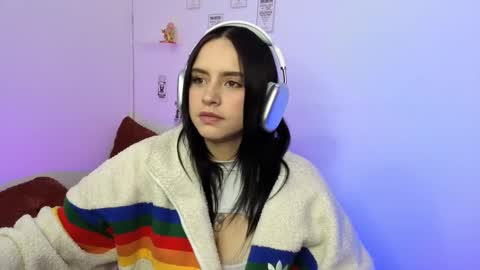 Snapshot of emily_lindey_ chatting on February 2026 02:26:01 AM Emily Lindey online show from February 2026 02:26:01 AM