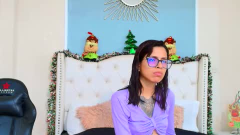 Emily online show from December 2025 11:34:02 PM