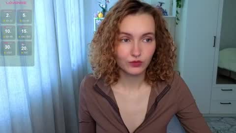 Snapshot of emily_lune chatting on July 2026 04:54:02 AM Emily online show from July 2026 04:54:02 AM