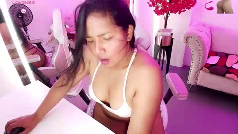 Snapshot of emily_milleers chatting on March 2026 07:42:01 PM EMILY. online show from March 2026 07:42:01 PM