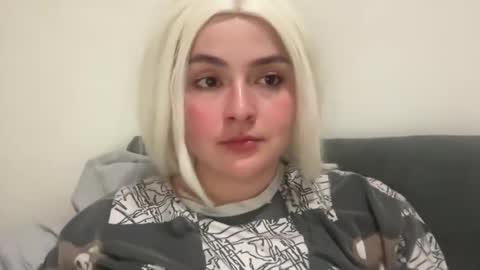 emily_morning_dew online show from March 2026 08:14:01 PM