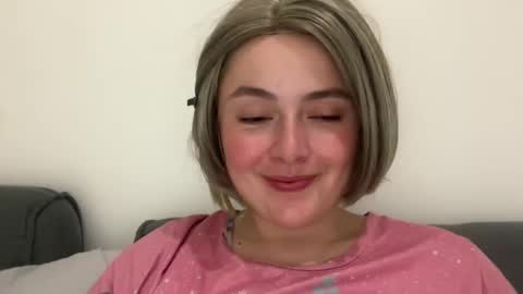 Snapshot of emily_morning_dew chatting on May 2026 07:08:01 PM emily_morning_dew online show from May 2026 07:08:01 PM