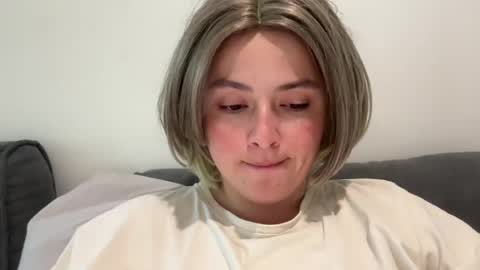 Snapshot of emily_morning_dew chatting on July 2026 05:26:02 PM emily_morning_dew online show from July 2026 05:26:02 PM