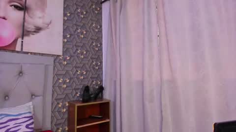 Snapshot of emily_rivera78 chatting on February 2026 06:37:02 PM Emily online show from February 2026 06:37:02 PM