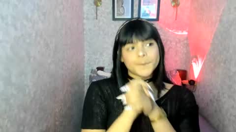 Snapshot of emily_rosue_ chatting on July 2026 02:05:01 AM emily_rosue_ online show from July 2026 02:05:01 AM