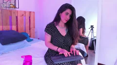 Snapshot of emily_sartre chatting on May 2026 08:04:02 PM Emilly online show from May 2026 08:04:02 PM